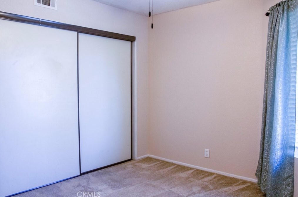 20187 Ochoa Rd, Apple Valley CA  92307-5638 exterior