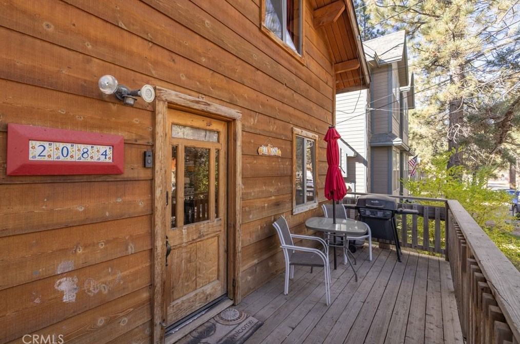 2084 5th Ln, Big Bear City, CA 92314