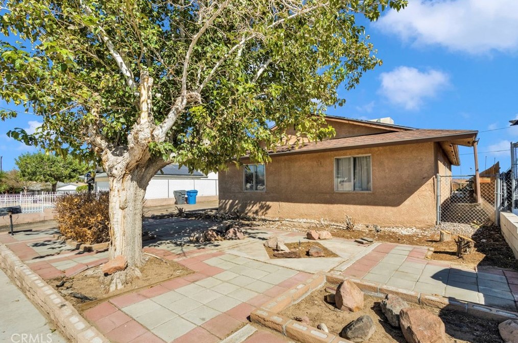 305 Broadway Ave, Barstow, CA 92311