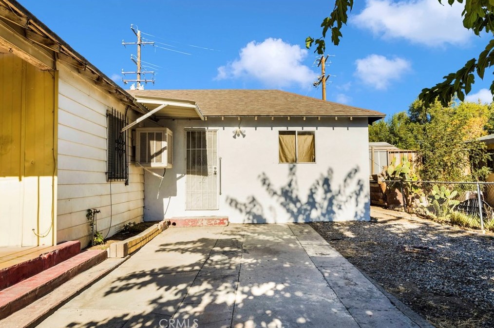 16604 E St, Victorville, CA 92395