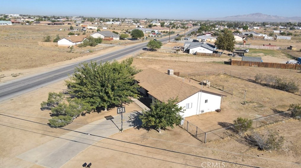 16124 Mesa St, Hesperia, CA 92345