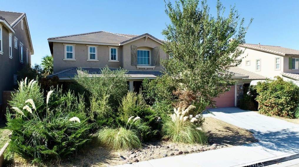 13076 Hillhaven Ct, Victorville, CA 92392