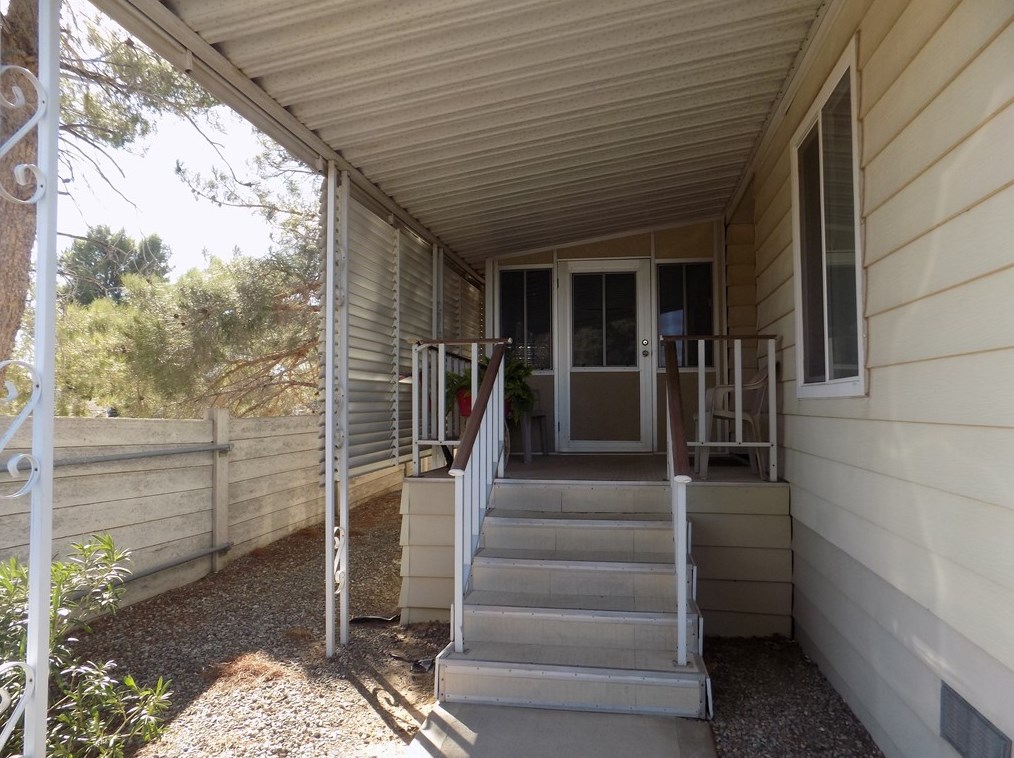 14000 El Evado Rd #83, Victorville, CA 92392