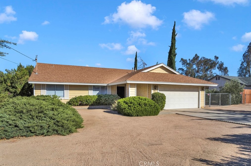 7641 Lyons Ave, Hesperia, CA 92345