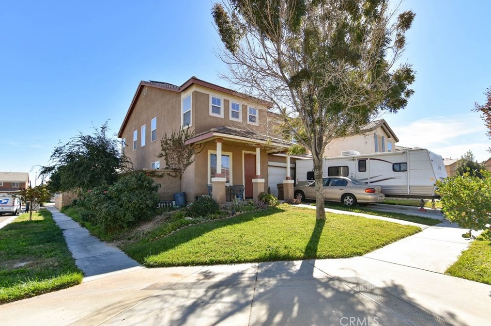 9455 Moonstone Ave, Hesperia, CA 92344
