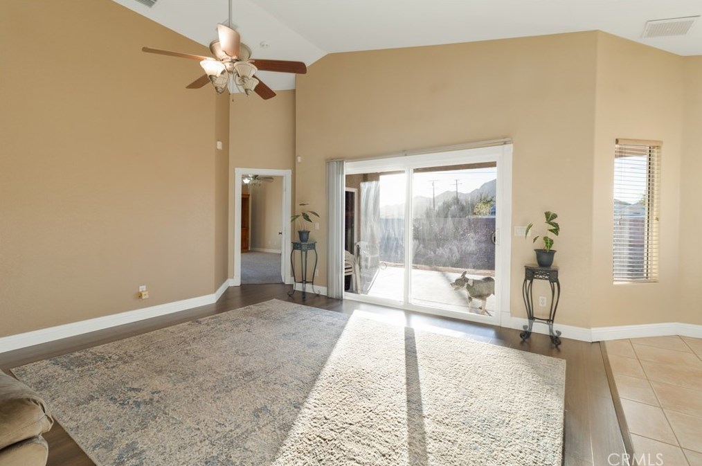 16520 Montauk Rd, Apple Valley CA  92307-1738 exterior