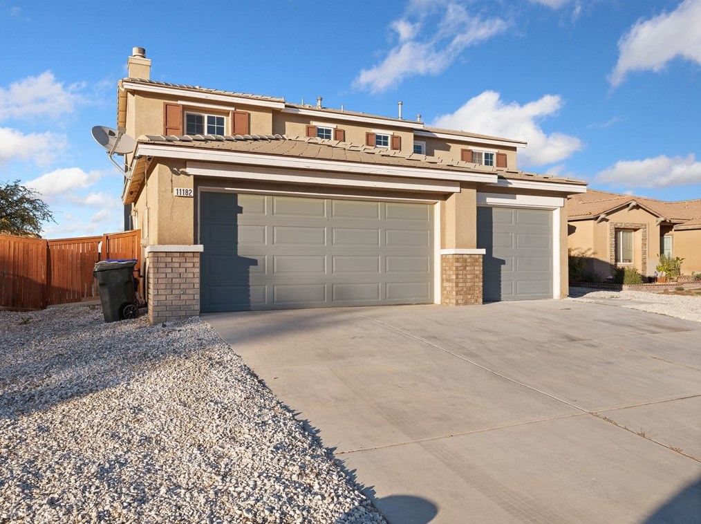 11182 Shanandoah St, El Mirage, CA 92301