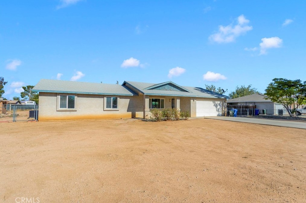 10683 Jamul Rd, Apple Valley, CA 92308-8003
