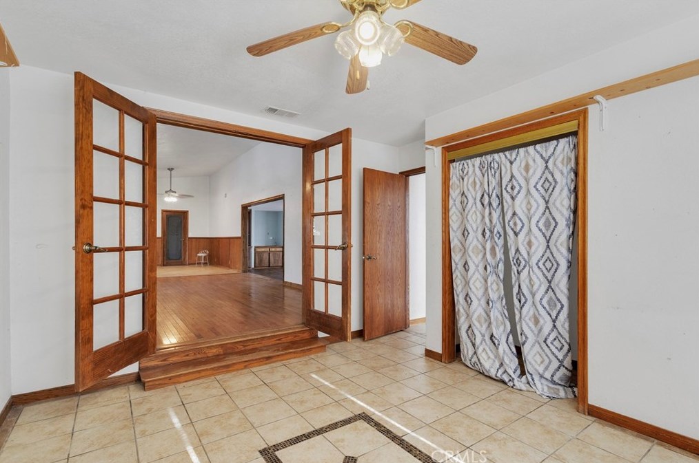 8577 Valle Vis Rd, Phelan CA  92371-9177 exterior