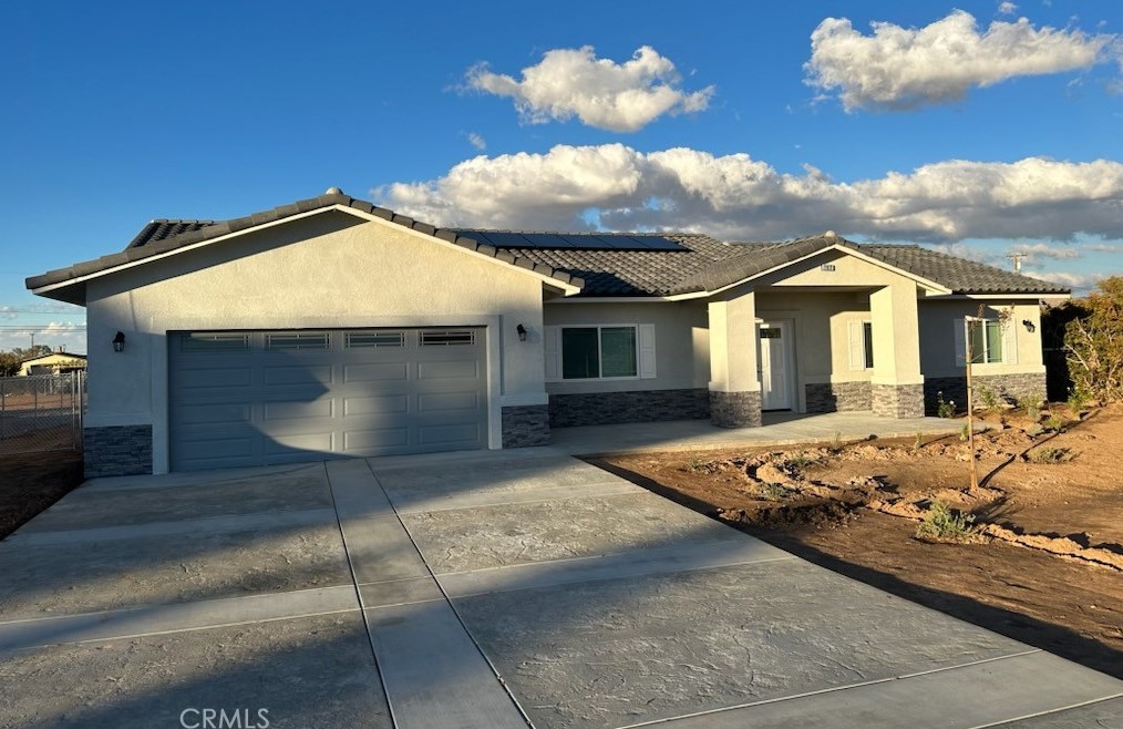 21972 Isatis Ave, Apple Valley, CA 92307