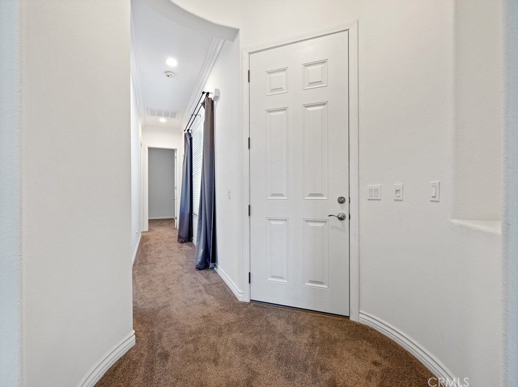 10392 Wilmington Ln, Apple Valley CA  92308-3341 exterior