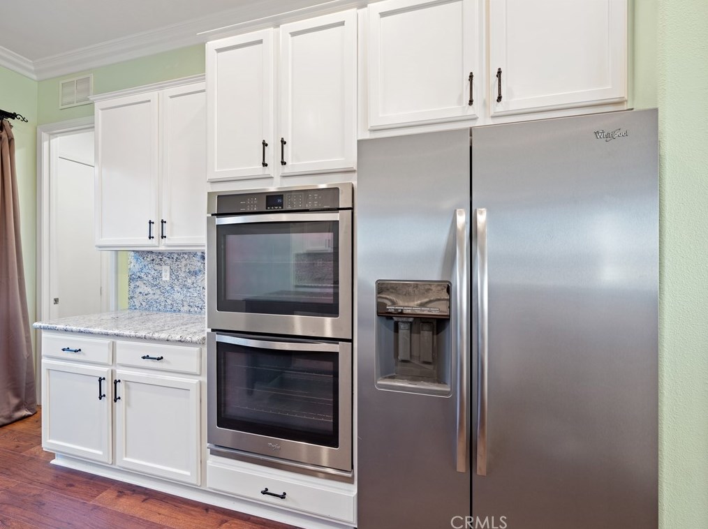 10392 Wilmington Ln, Apple Valley CA  92308-3341 exterior