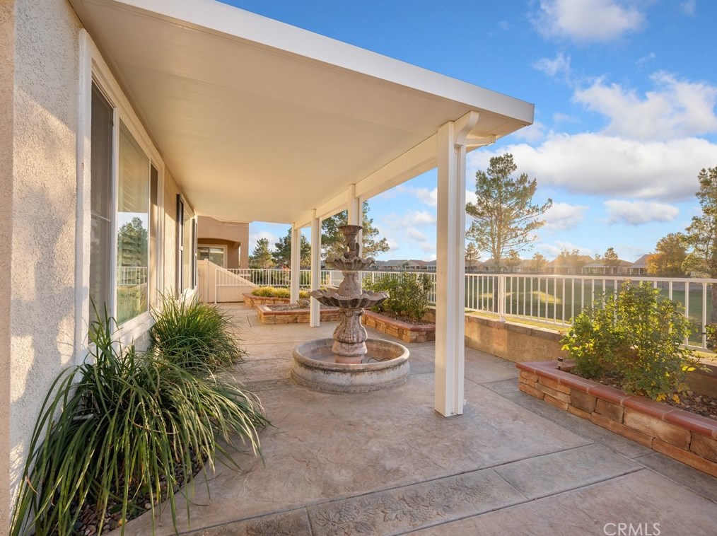 10392 Wilmington Ln, Apple Valley CA  92308-3341 exterior