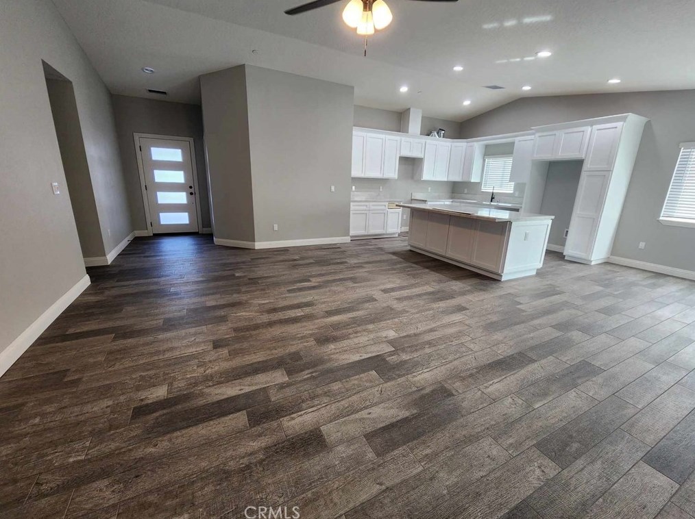 13076 Chief Joseph Rd, Apple Valley, CA 92308