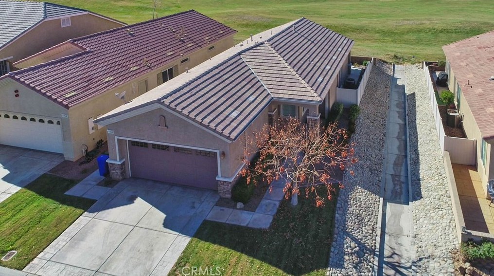 10534 Bridge Haven Rd, Apple Valley, CA 92308
