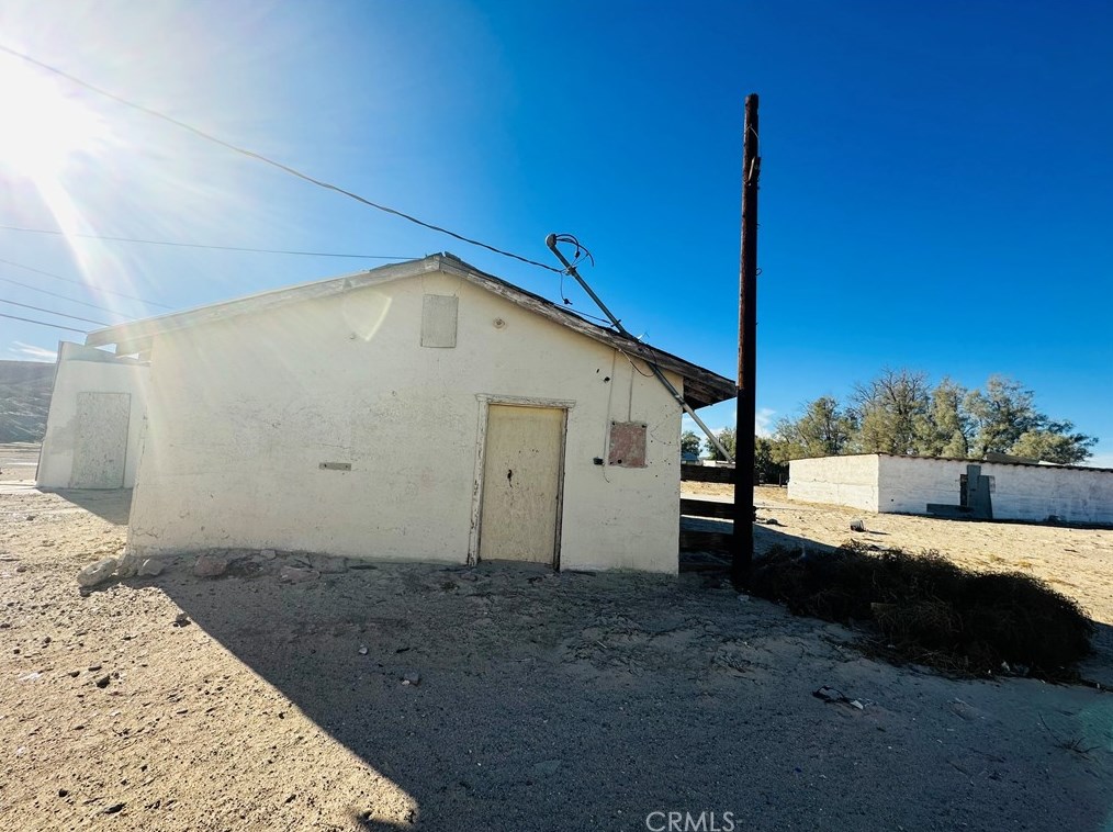 129 Crooks Ave, Barstow, CA 92311