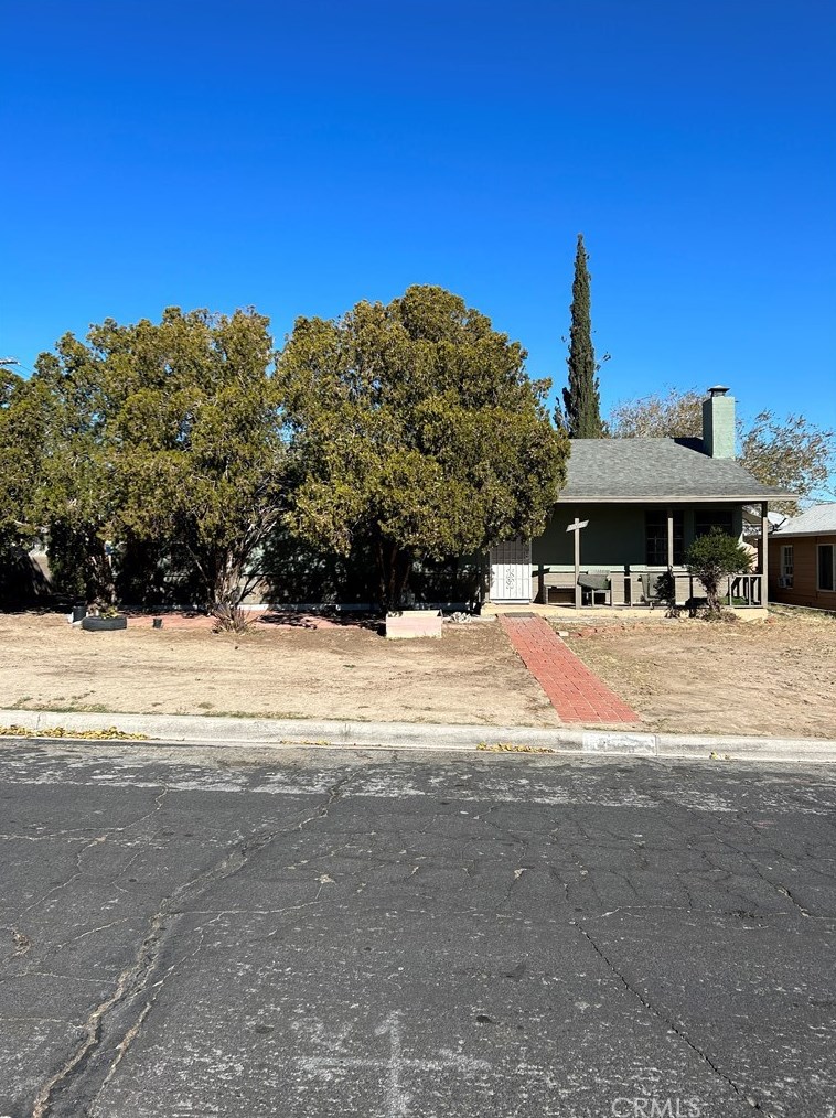 16706 Joshua St, Victorville, CA 92395