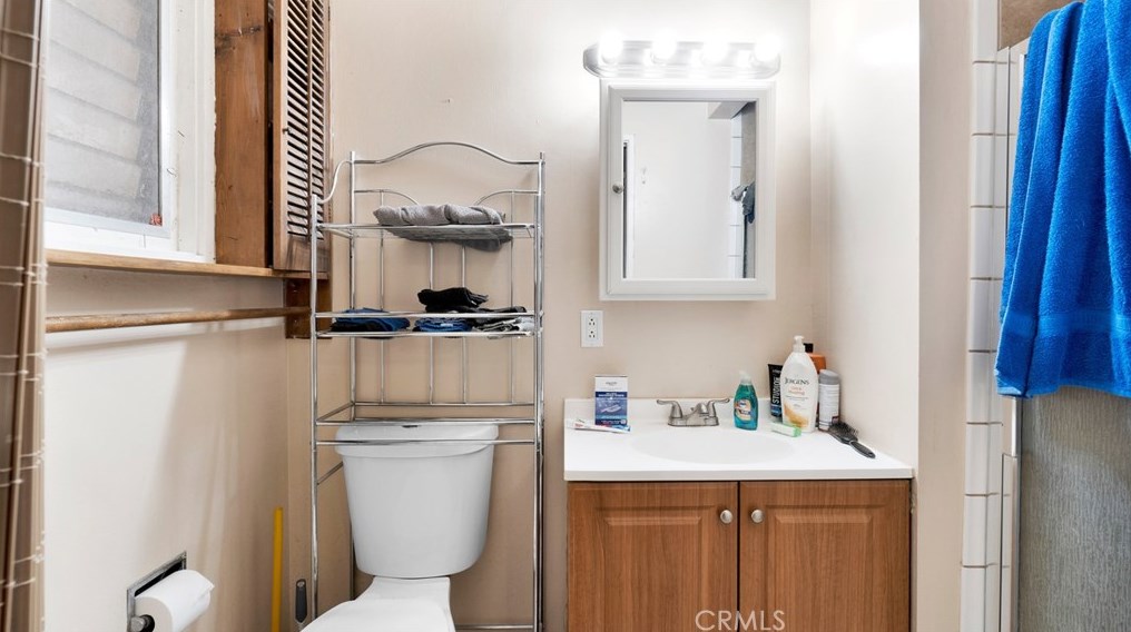 711 Agnes Dr, Barstow CA  92311-3107 exterior