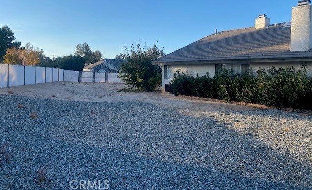 14343 Crow Rd, Apple Valley CA  92307-5521 exterior