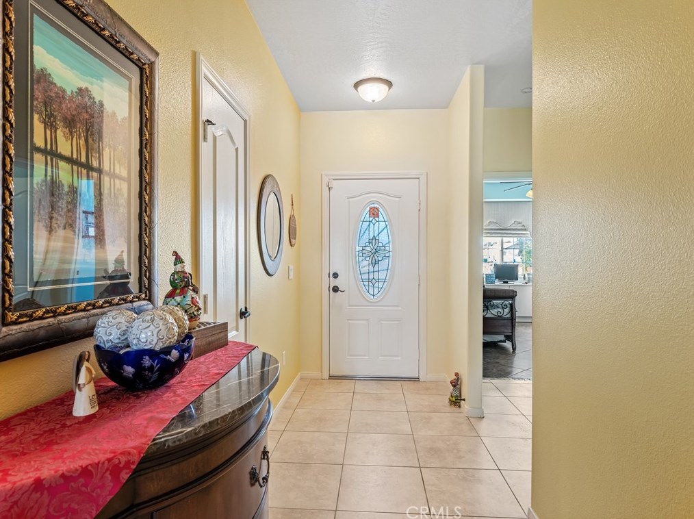 14806 Kent Ln, Helendale, CA 92342