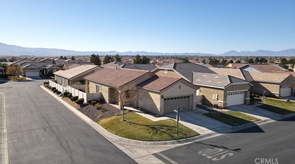 19477 Sunrise Rd, Apple Valley, CA 92308-3346