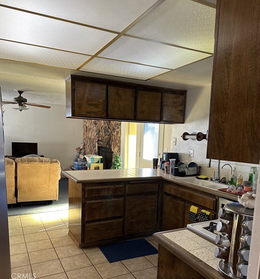 13742 Burning Tree Dr, Victorville, CA 92395
