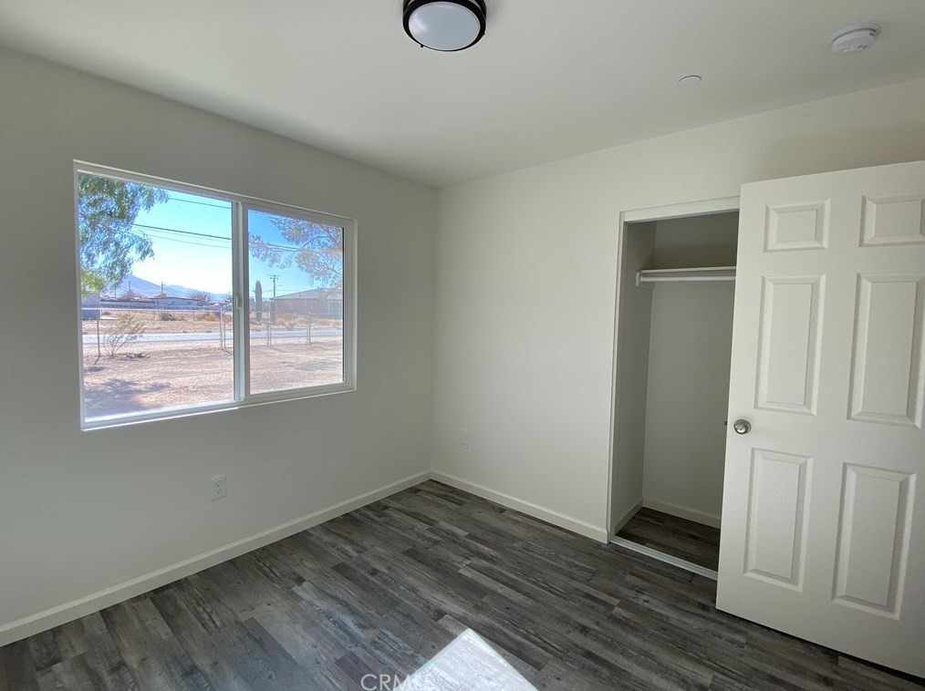 22634 Little Beaver Rd, Apple Valley CA  92308-7438 exterior