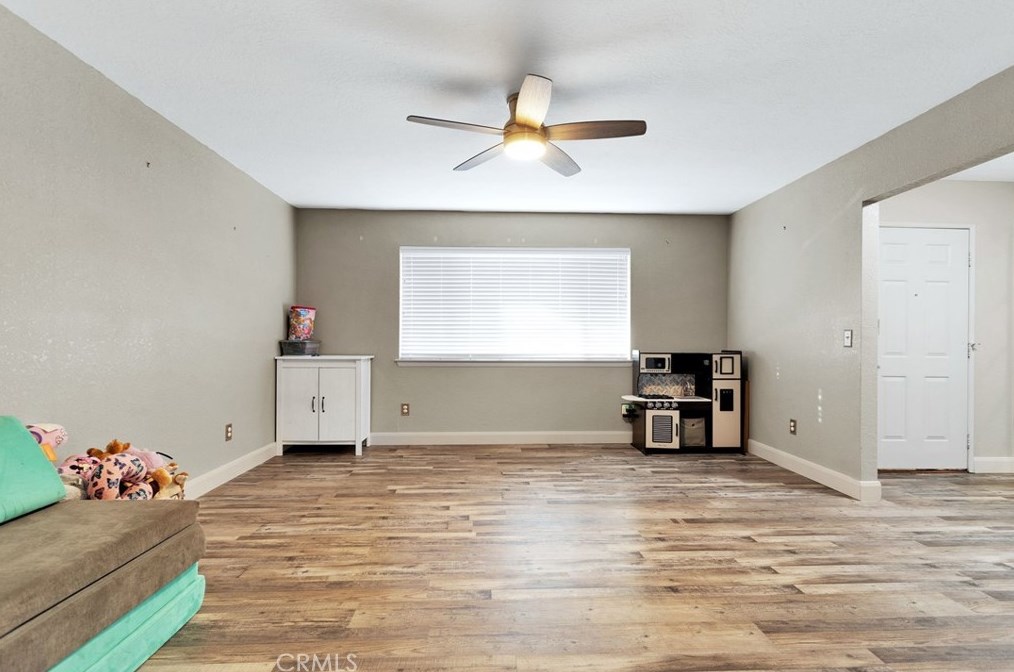 18554 Cocqui Rd, Apple Valley CA  92307-4668 exterior