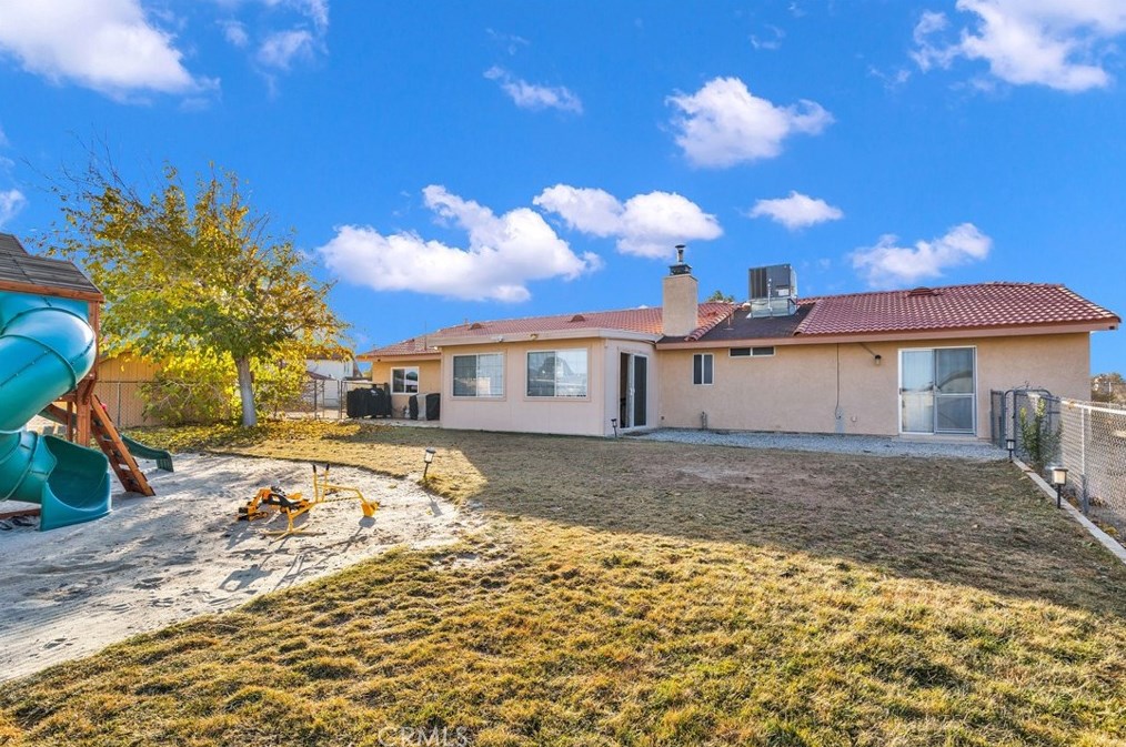 18554 Cocqui Rd, Apple Valley CA  92307-4668 exterior