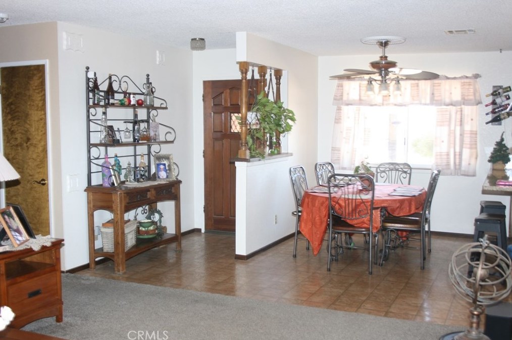 7488 Pismo Ave, Hesperia CA  92345-7426 exterior