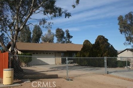 7488 Pismo Ave, Hesperia CA  92345-7426 exterior