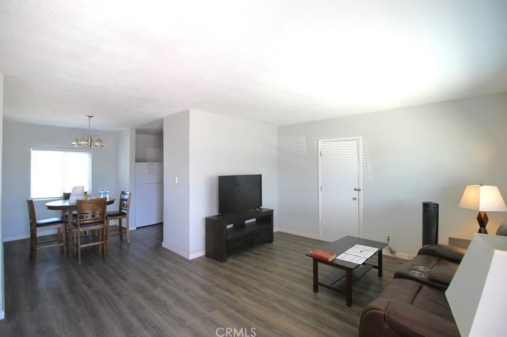 34262 Paris St, Barstow CA  92311-3519 exterior