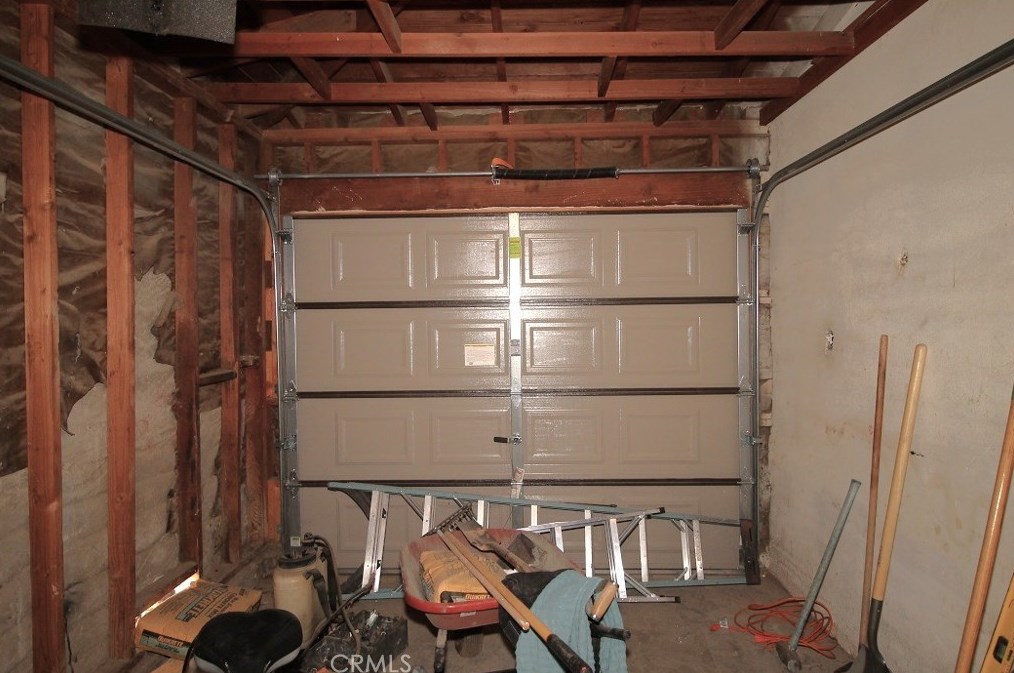 34262 Paris St, Barstow CA  92311-3519 exterior