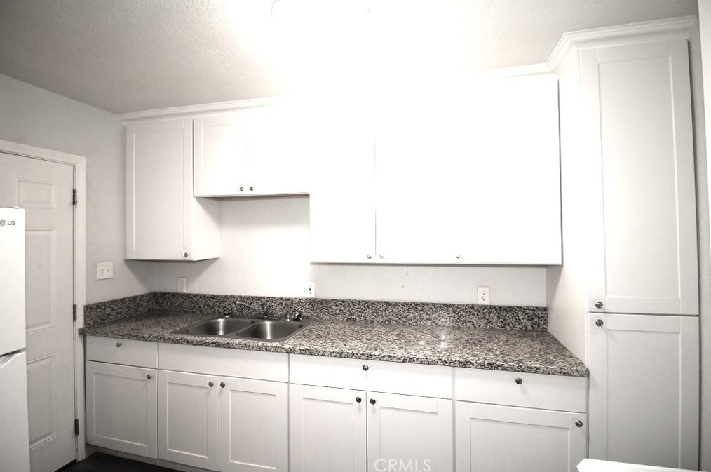 34262 Paris St, Barstow CA  92311-3519 exterior