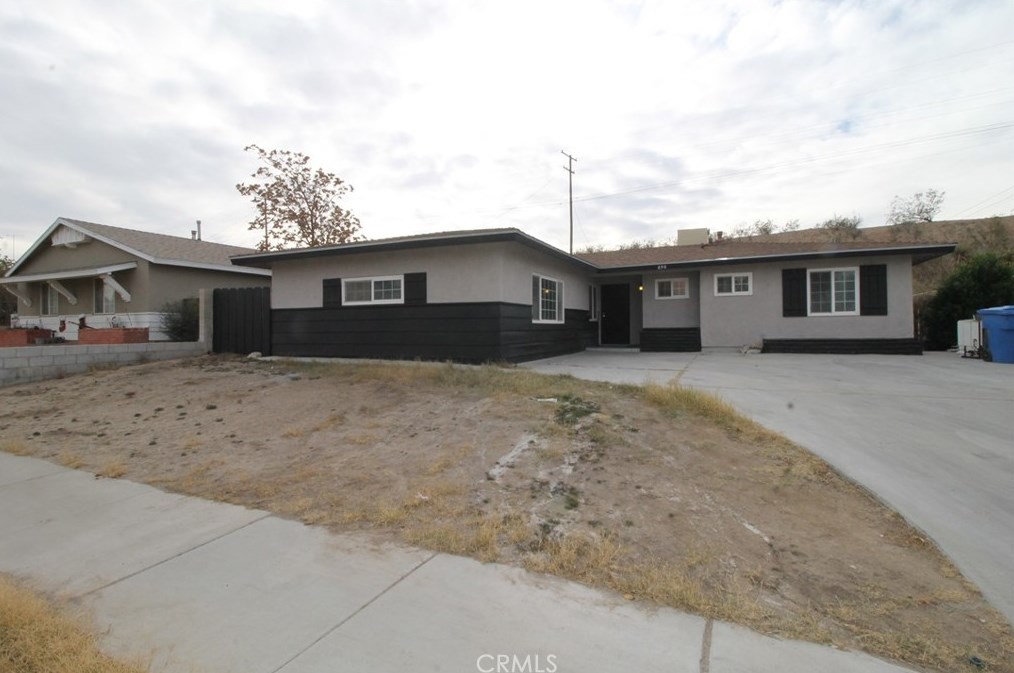 850 Linda Ln, Barstow, CA 92311