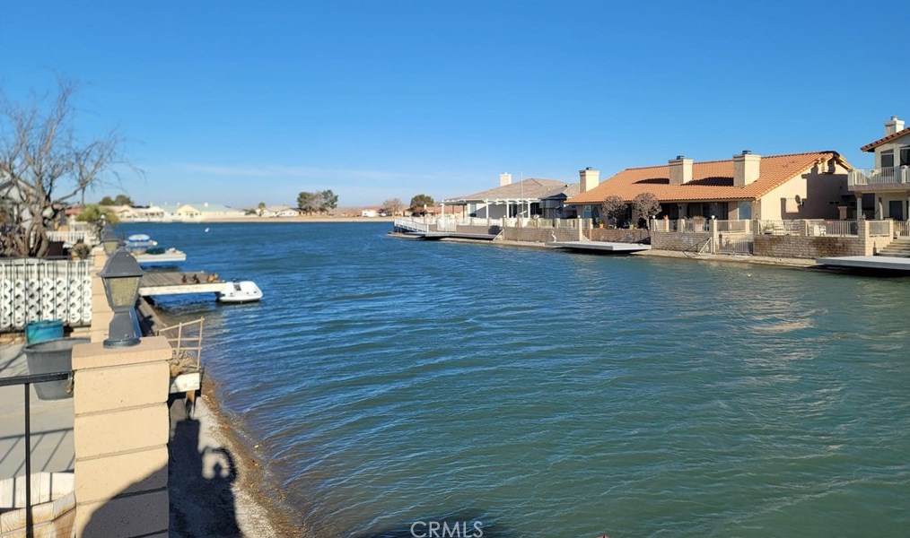 26393 Driftwood Ln, Helendale, CA 92342