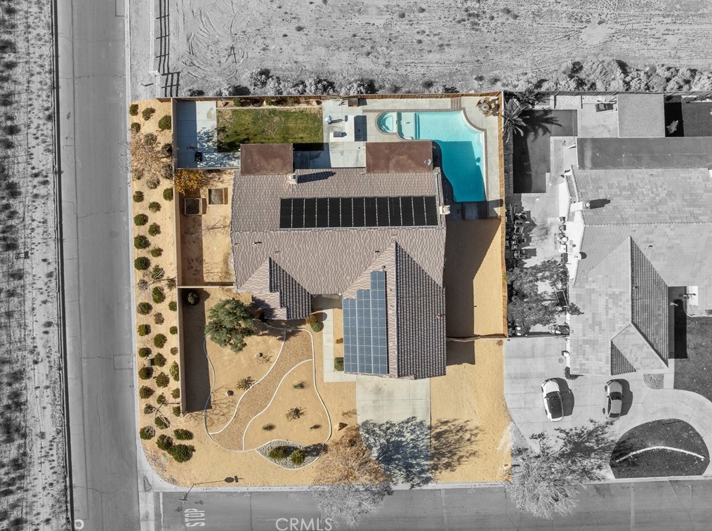 12520 Highline Dr, Apple Valley CA  92308-5046 exterior