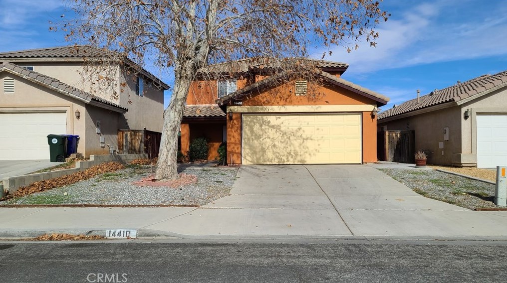 14410 Stivers Rd, Victorville, CA 92394-6950