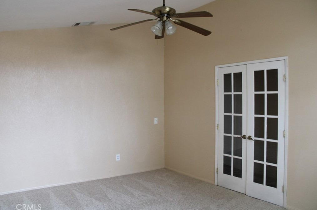 2091 Garnet Ave, Barstow, CA 92311-4702