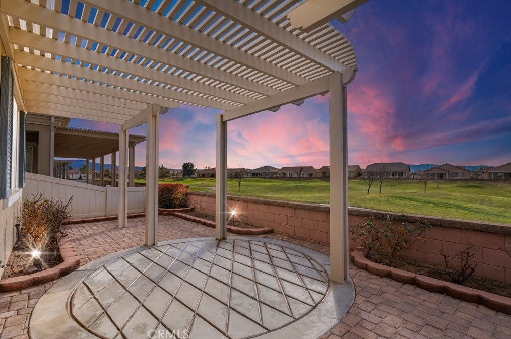 11018 Rockaway Glen Rd, Apple Valley, CA 92308-3652