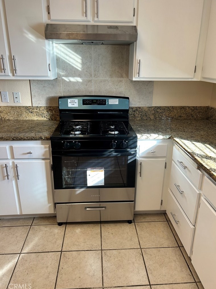 15815 Wichita Rd, Apple Valley CA  92307-3023 exterior