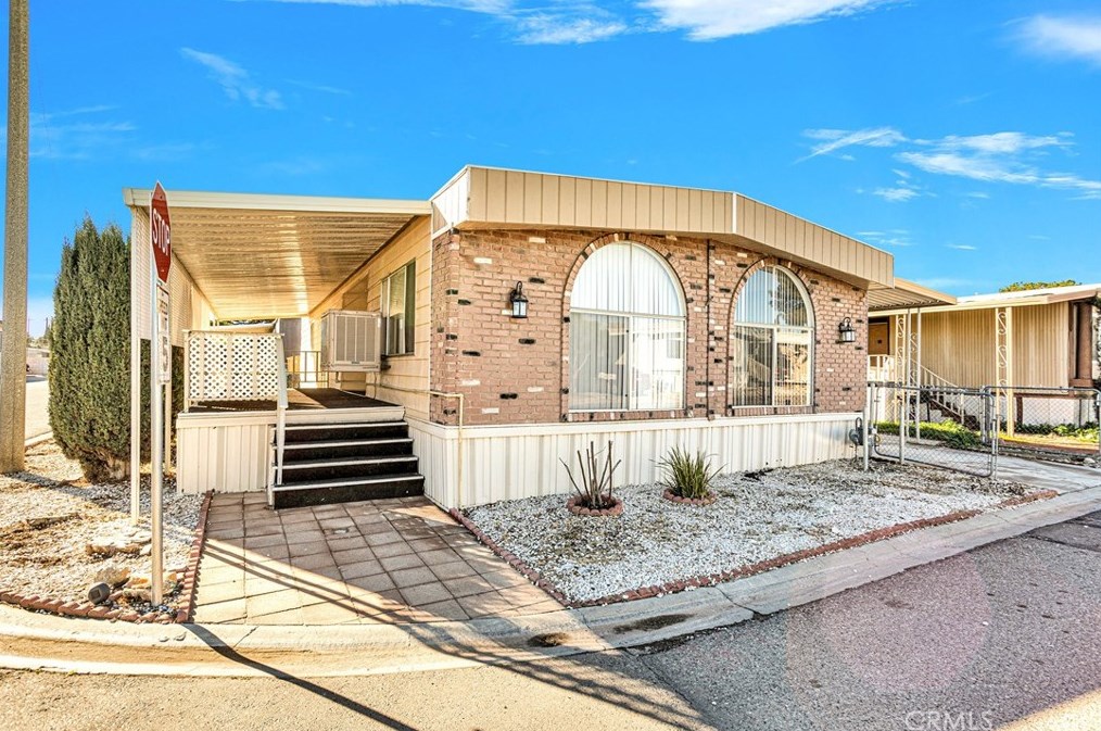 15252 Seneca Rd #91, Victorville, CA 92392