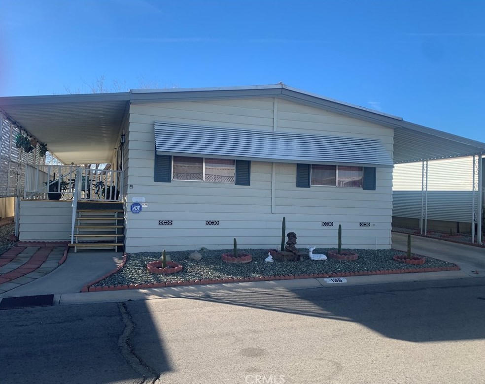 13393 Mariposa Rd #136, Victorville, CA 92395