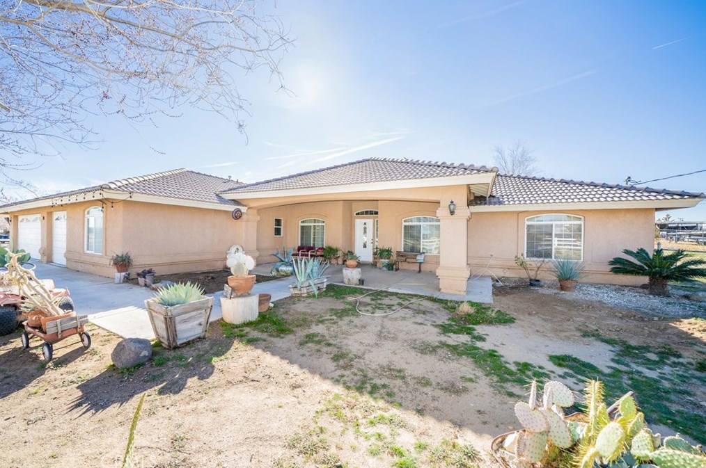 14961 Sycamore St, Hesperia, CA 92345-1962