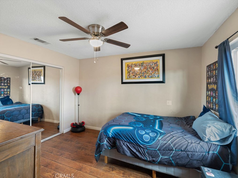 14777 Erie Rd, Apple Valley CA  92307-3515 exterior