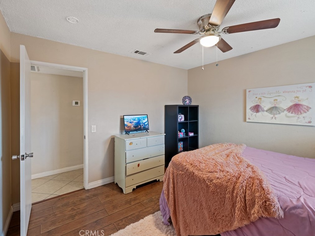 14777 Erie Rd, Apple Valley CA  92307-3515 exterior