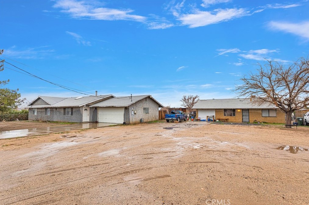 13330 Begonia Rd, Victorville, CA 92392-8603