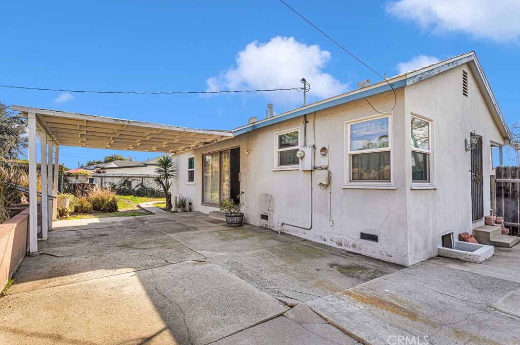 665 Hendrix Ave, Claremont CA  91711-5443 exterior