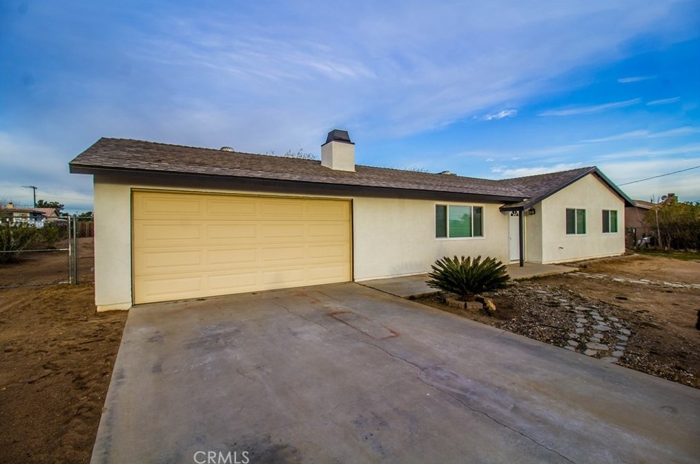 9296 Verdugo Ave, Hesperia, CA 92345-5623