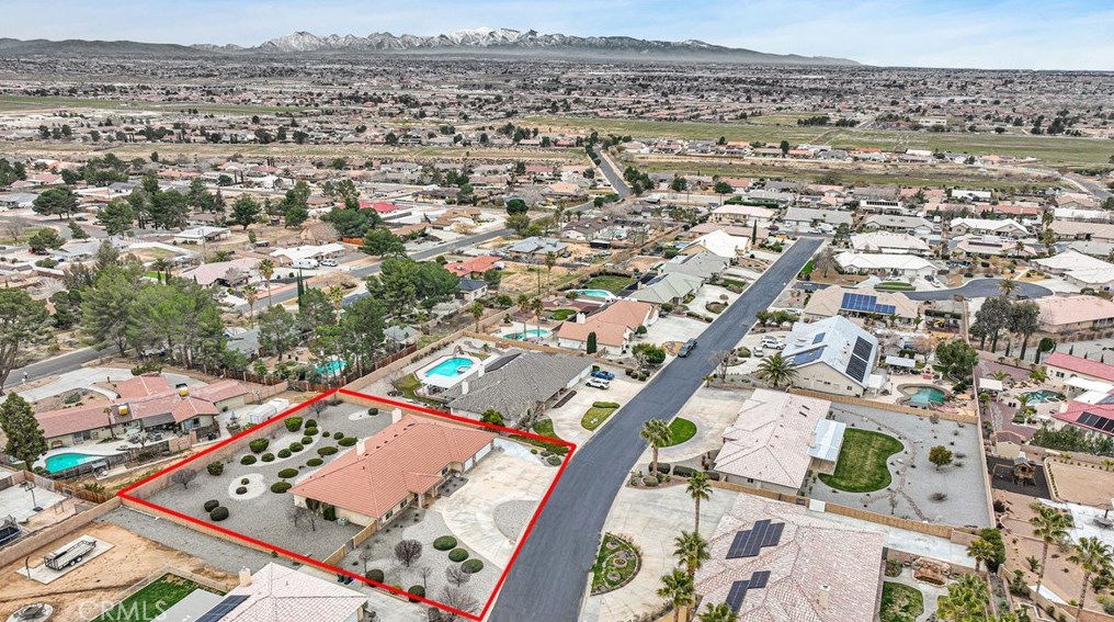 19881 Eyota Rd, Apple Valley CA  92308-4560 exterior